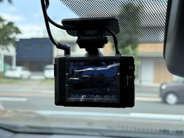 Миниатюра 37