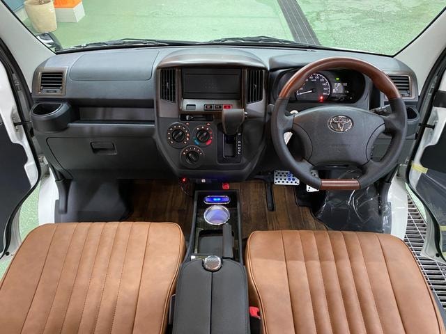 Миниатюра 12