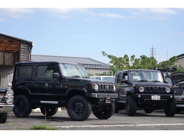 Suzuki JIMNY 2026 — фото автомобиля 1