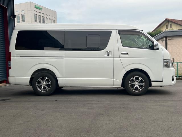 Миниатюра 9