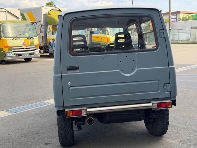 Миниатюра 47