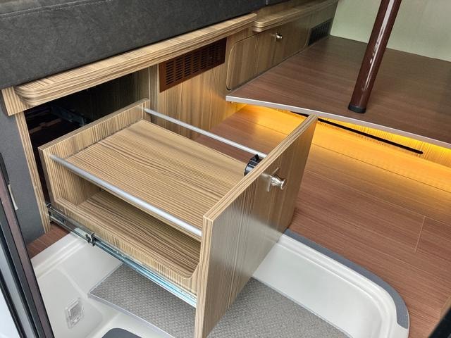 Миниатюра 48