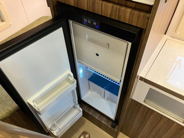 Миниатюра 48