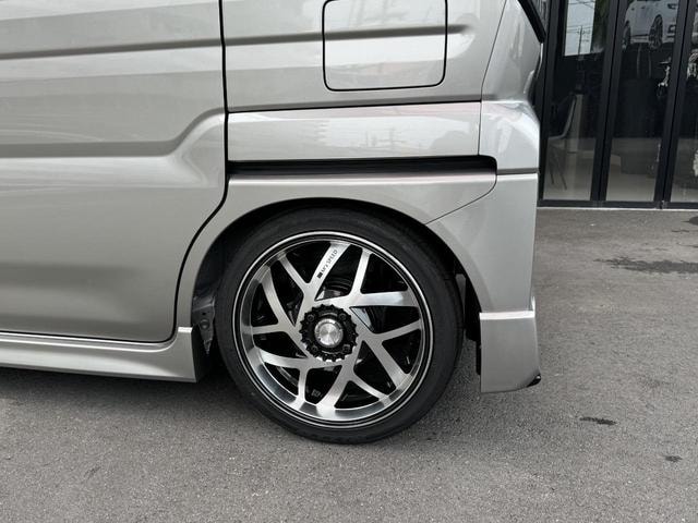 Миниатюра 22