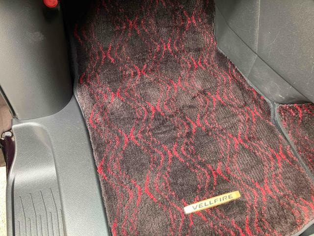 Toyota VELLFIRE 2013 — фото автомобиля 1
