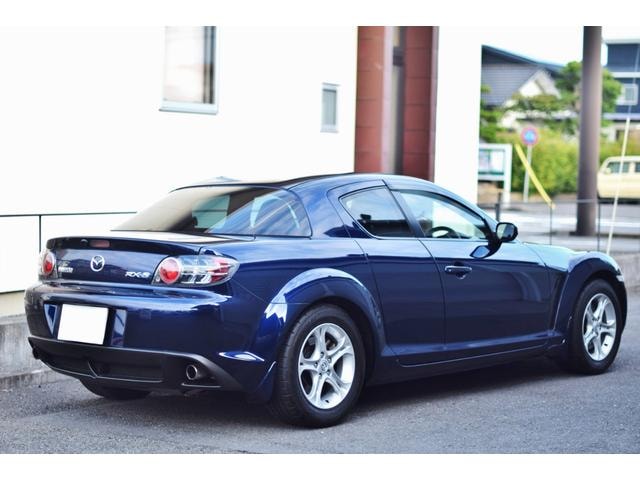Mazda RX-8 2008 — фото автомобиля 1