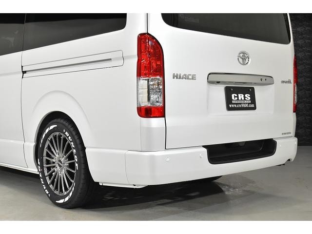 Toyota HIACE VAN 2026 — фото автомобиля 1
