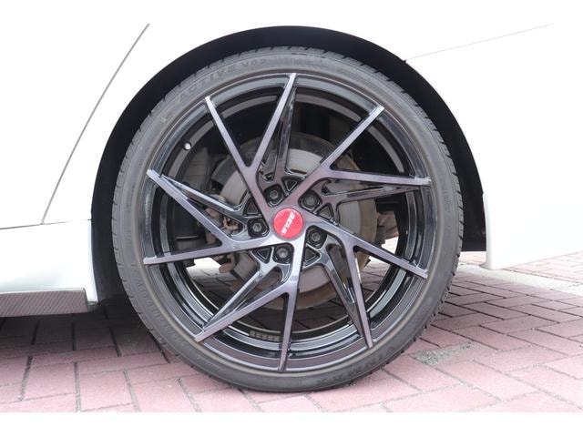 Миниатюра 28