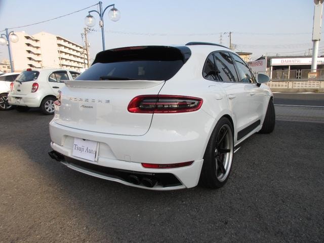 Миниатюра 10