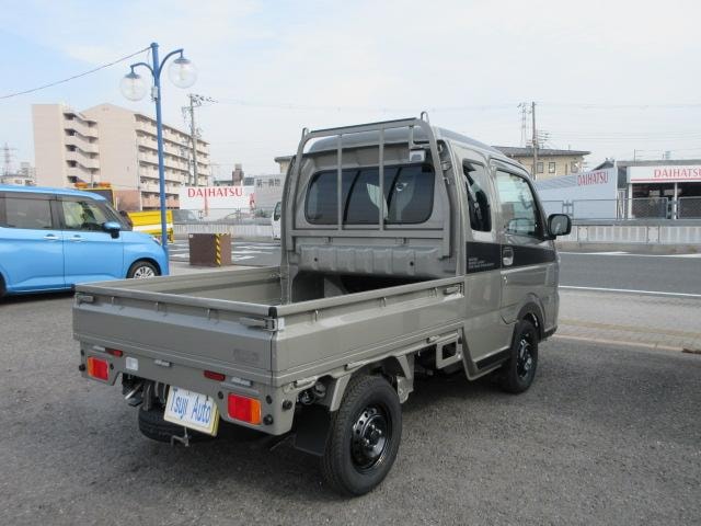 Миниатюра 6