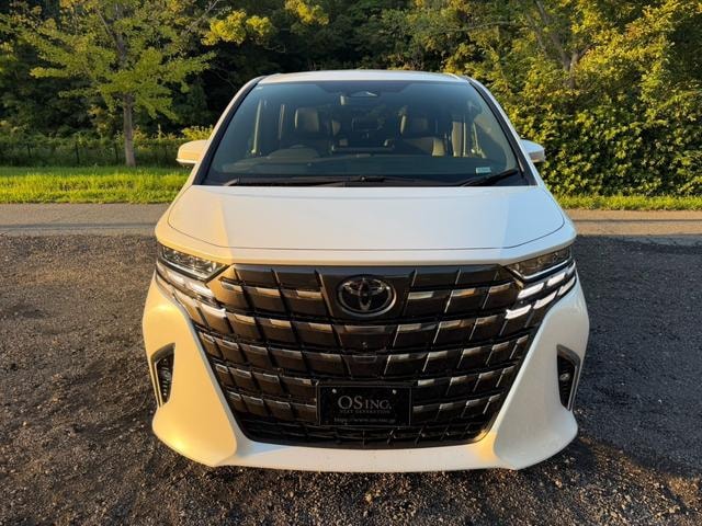 Toyota ALPHARD HYBRID 2024 — фото автомобиля 1
