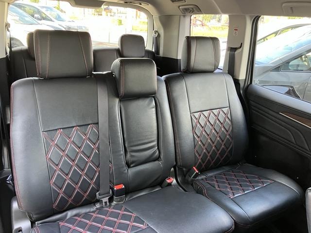 Mitsubishi DELICA D:5 2019 — фото автомобиля 1