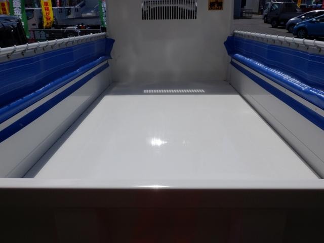 Миниатюра 28