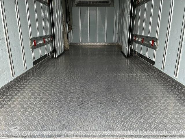 Миниатюра 32
