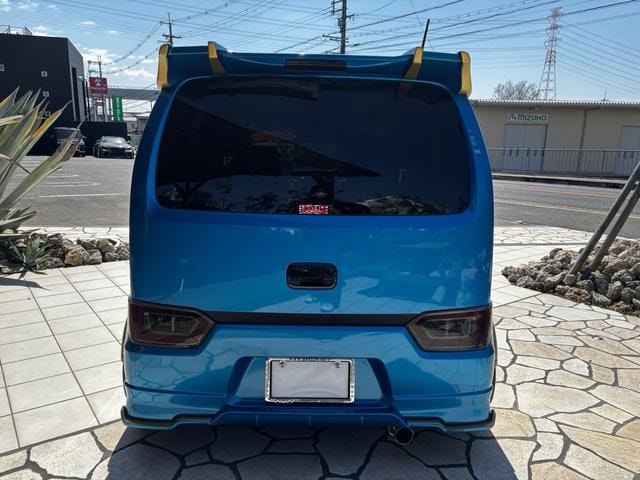 Миниатюра 19