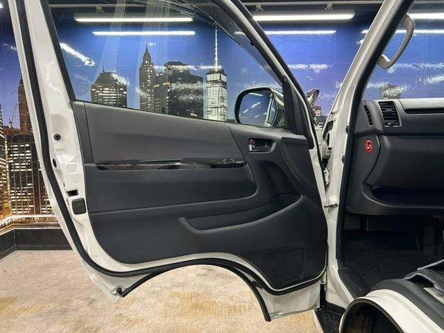 Миниатюра 44