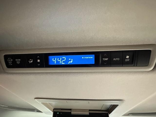 Миниатюра 28