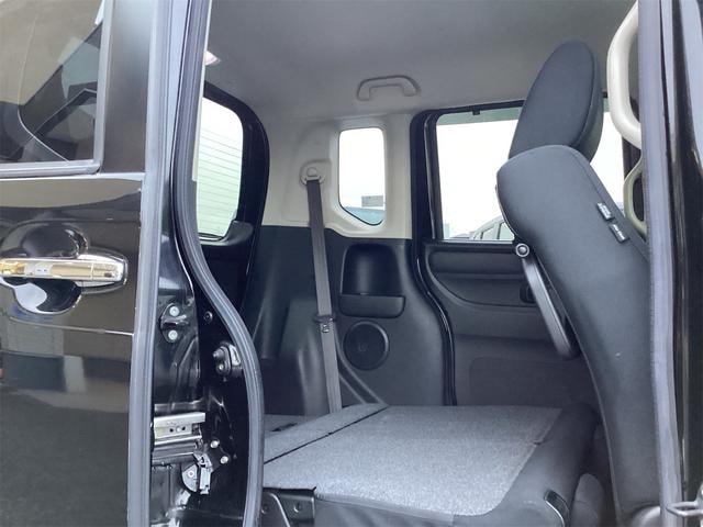 Honda N-BOX CUSTOM 2015 — фото автомобиля 1