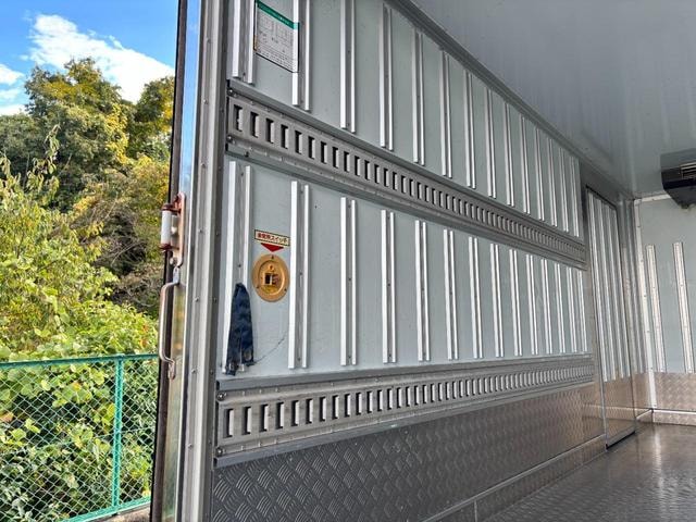 Миниатюра 12