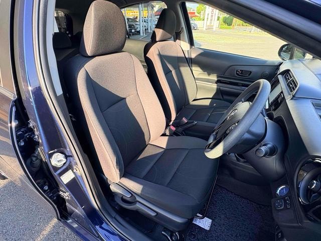 Toyota AQUA 2017 — фото автомобиля 1
