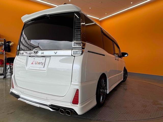 Миниатюра 19