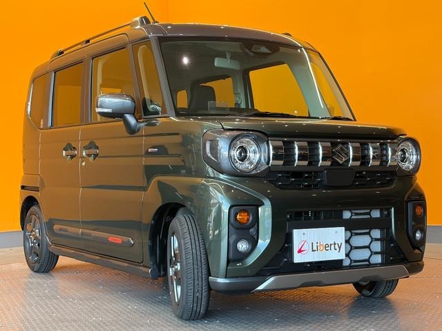 Suzuki SPACIA GEAR 2026 — фото автомобиля 1