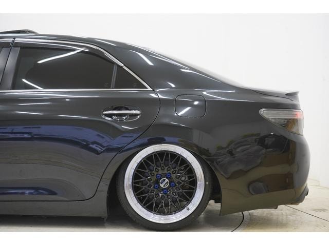 Миниатюра 16