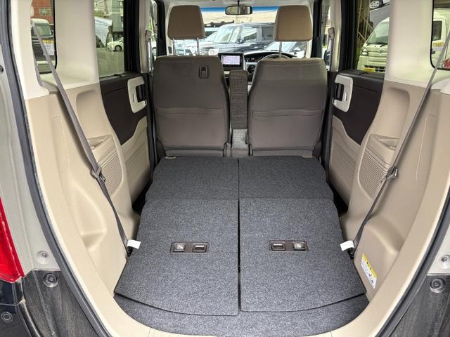 Honda N-BOX 2018 — фото автомобиля 1