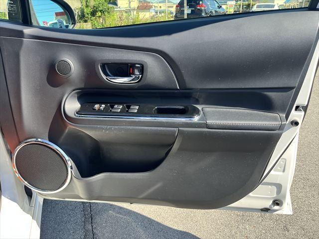 Toyota AQUA 2019 — фото автомобиля 1