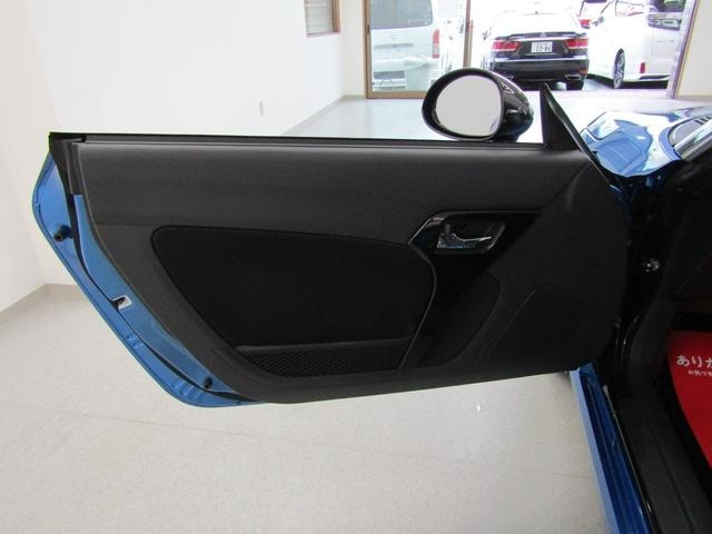 Миниатюра 32