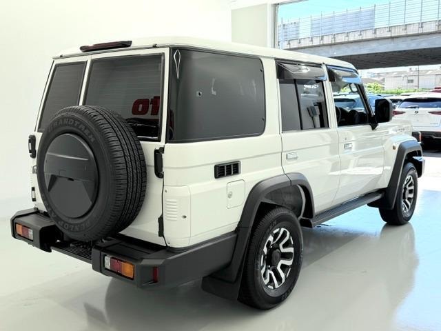 Миниатюра 9
