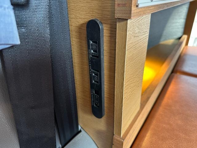 Миниатюра 18
