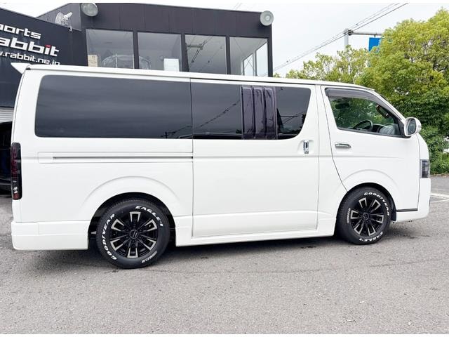 Миниатюра 11