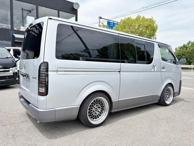 Миниатюра 14
