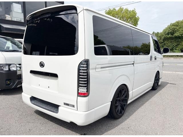 Миниатюра 11