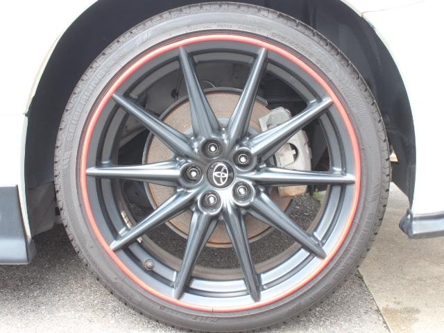 Миниатюра 11