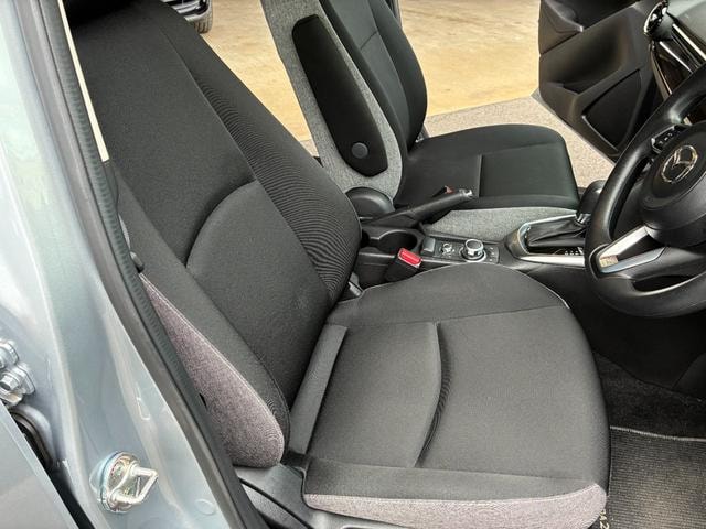 Mazda 2 2024 — фото автомобиля 1