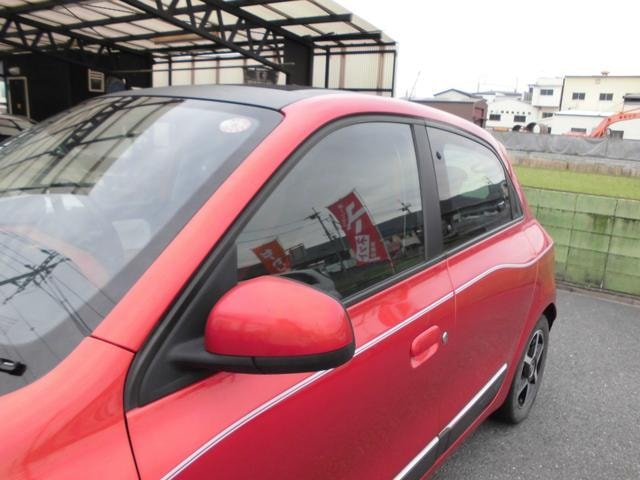 Renault TWINGO 2016 — фото автомобиля 1