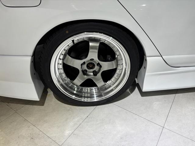 Миниатюра 27