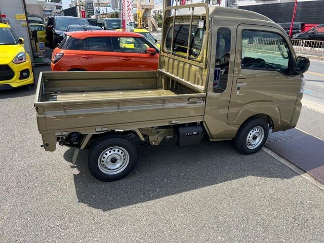 Миниатюра 32