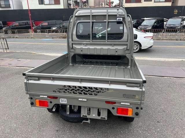 Миниатюра 28