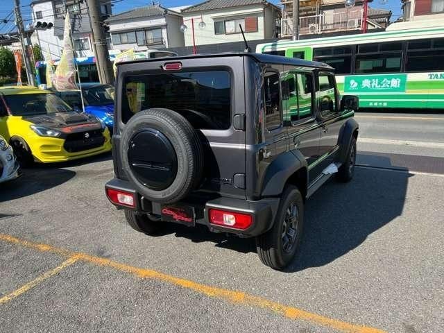 Миниатюра 18