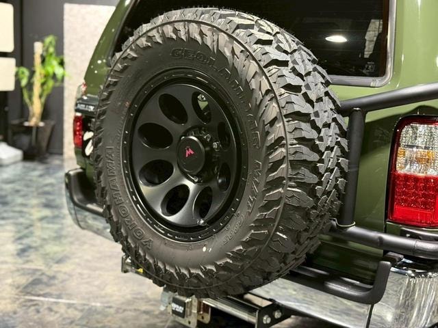 Миниатюра 28