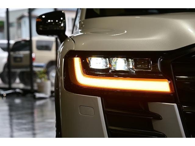 Миниатюра 28
