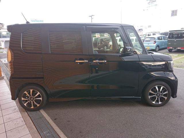 Honda N-BOX CUSTOM 2019 — фото автомобиля 1