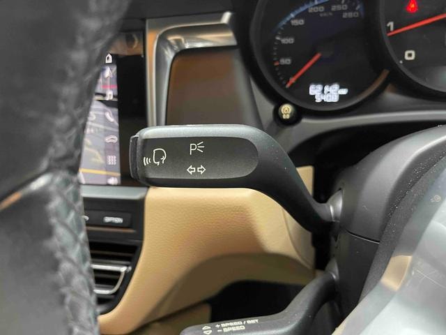 Миниатюра 18