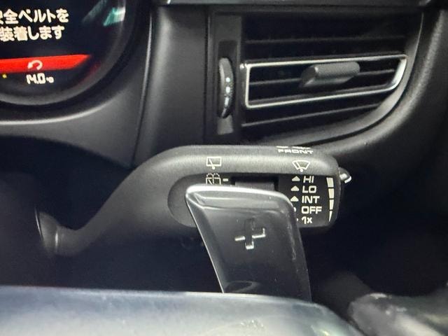 Миниатюра 28
