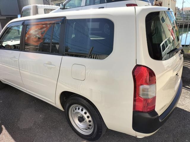 Toyota PROBOX 2021 — фото автомобиля 1