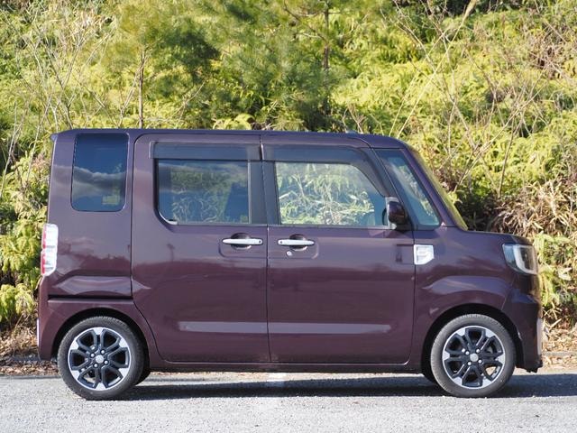 Daihatsu WAKE 2015 — фото автомобиля 1