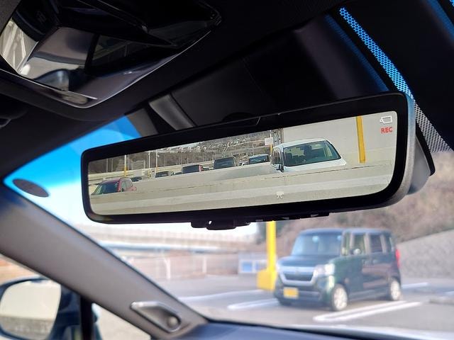 Миниатюра 12